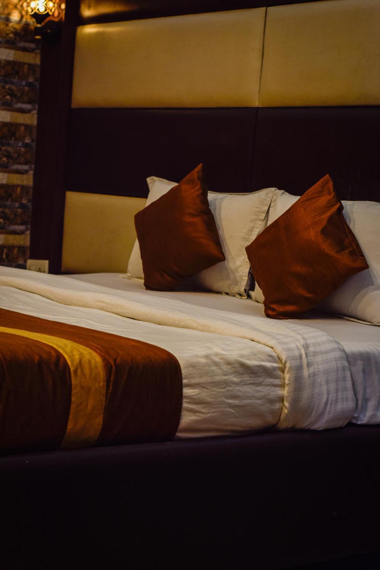 Hotel Diamond Suites Колката Екстер'єр фото
